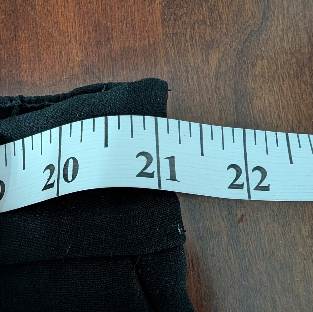3/$30 Loft Ankle Crop PETITE Elastic Pants - Picture 6 of 8